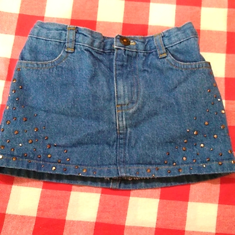 💙 3/$15 💙2T Jean Skirt 💙